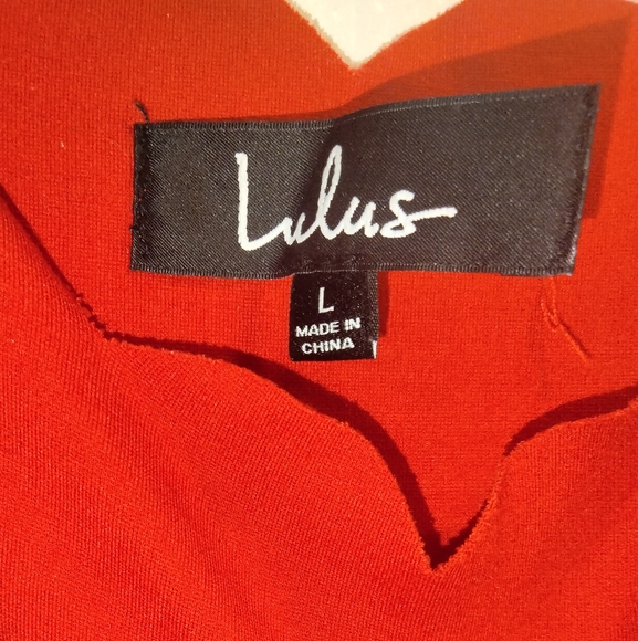 Elegant Red Scalloped Dress - Valentine's - Anniversary - Picture 3 of 5